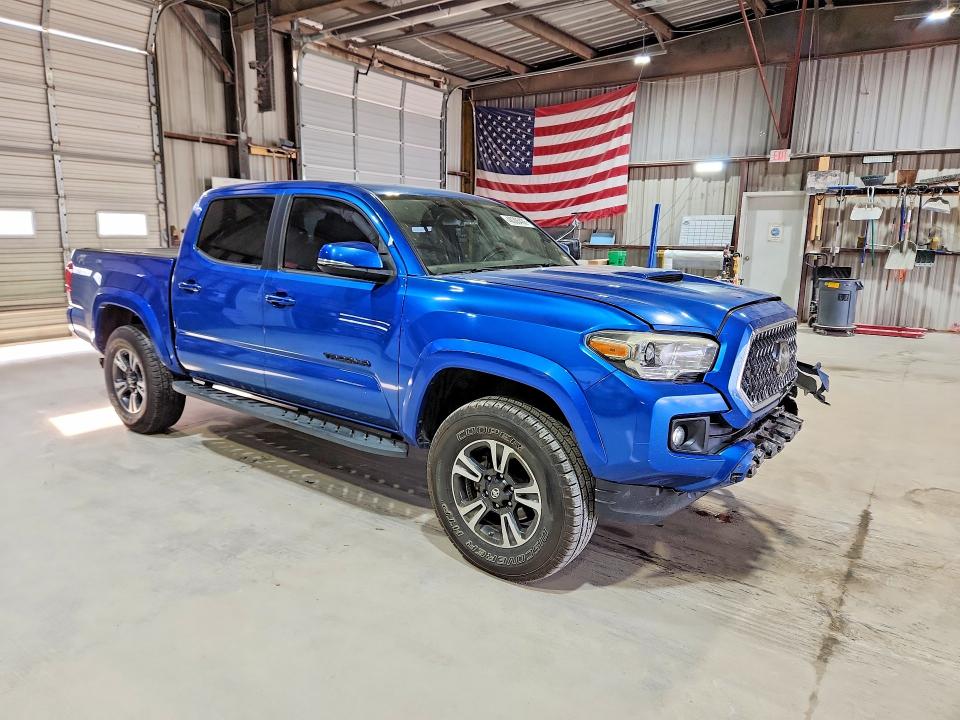 Aukcja sprzedaży 2018 Toyota Tacoma, vin: 5TFAZ5CN7JX060705, numer aukcji: 48305436