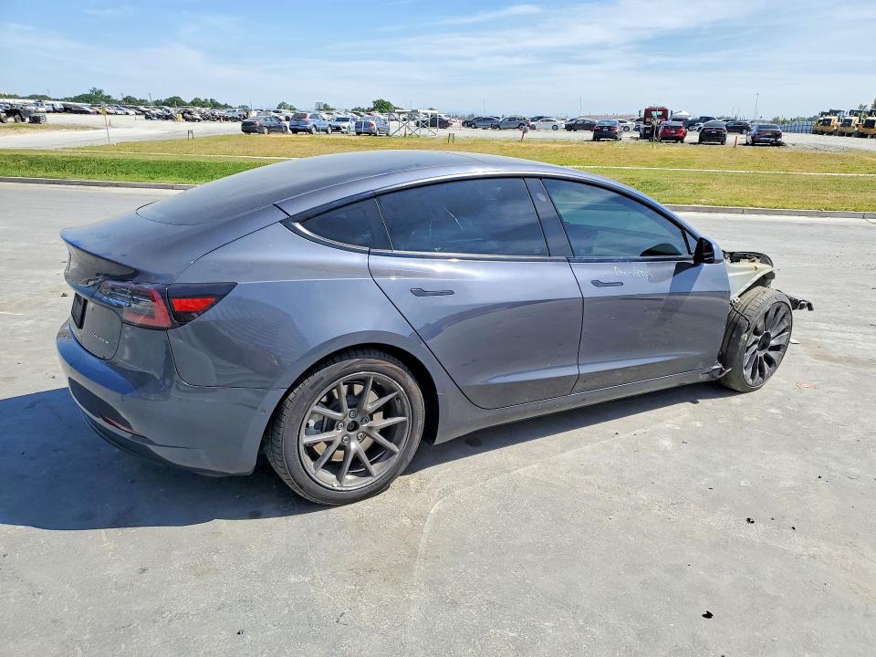 2022 Tesla Model 3 მანქანა იყიდება აუქციონზე, vin: 5YJ3E1EB9NF112108, აუქციონის ნომერი: 47579516