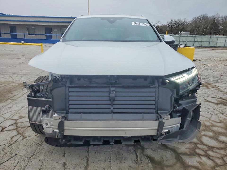 46027086 :رقم المزاد ، WA1VVBF73SD021499 vin ، 2025 Audi Q7 مزاد بيع