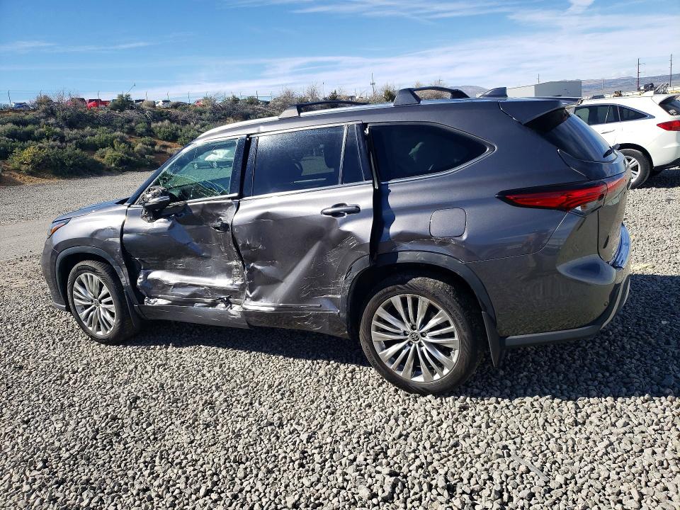 Aukcja sprzedaży 2022 Toyota Highlander Hybrid, vin: 5TDEBRCH3NS097379, numer aukcji: 47437706