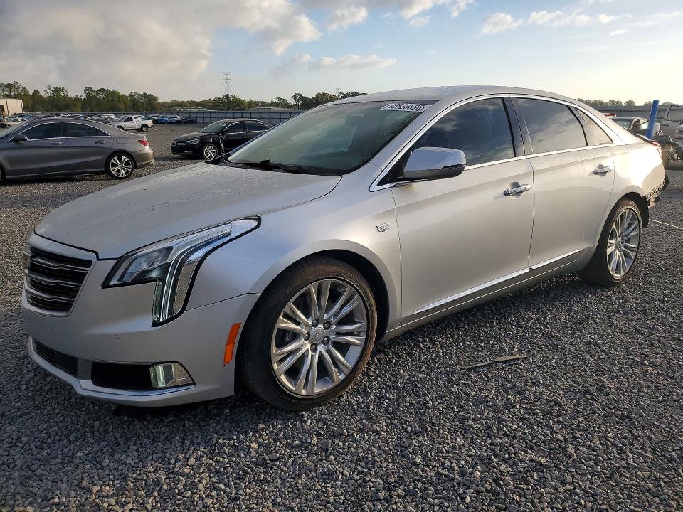Продажа на аукционе авто 2018 Cadillac Xts, vin: 2G61N5S3XJ9154915, номер лота: 45828696