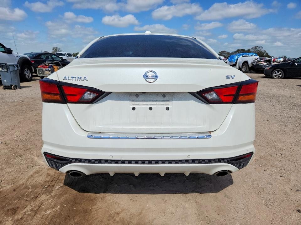 Продаж на аукціоні авто 2020 Nissan Altima, vin: 1N4BL4DV5LN323017, номер лоту: 79020215