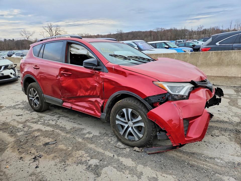 2017 Toyota Rav4 მანქანა იყიდება აუქციონზე, vin: JTMBFREV9HJ114617, აუქციონის ნომერი: 46010736