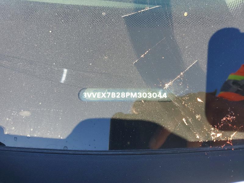 45516496 :رقم المزاد ، 3VVEX7B28PM303044 vin ، 2023 Volkswagen Taos مزاد بيع