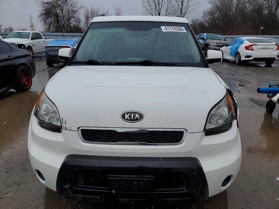 2011 Kia Soul მანქანა იყიდება აუქციონზე, vin: KNDJT2A23B7320172, აუქციონის ნომერი: 41776356