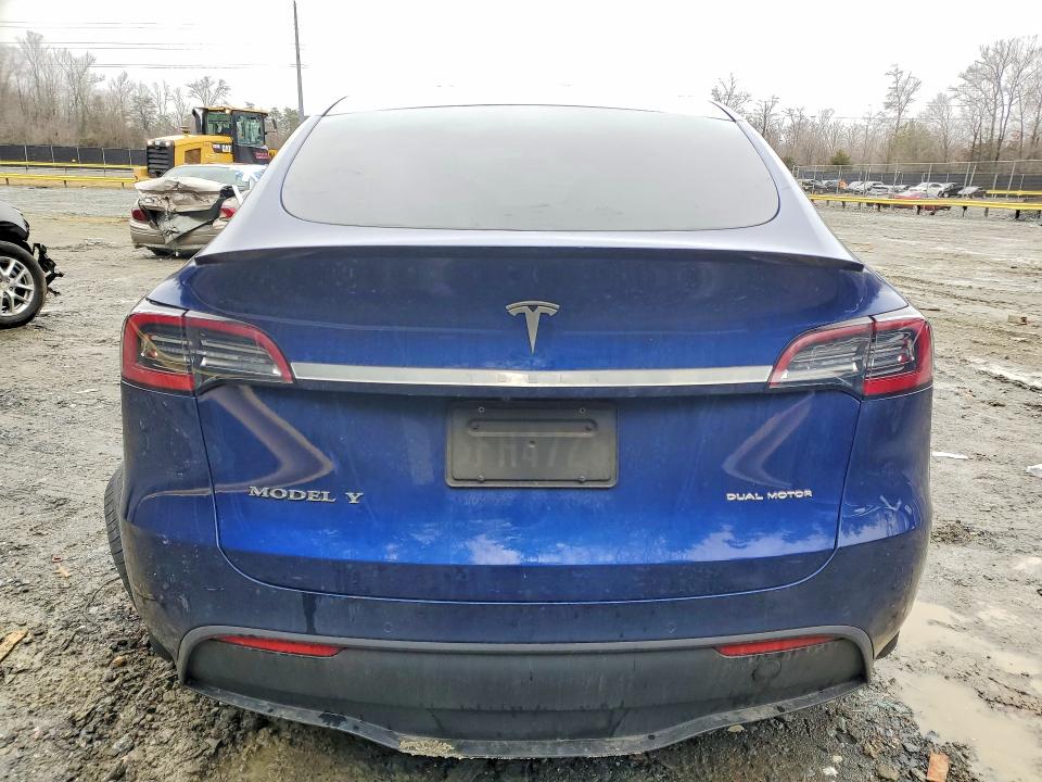 79340615 :رقم المزاد ، 5YJYGDEE2LF006110 vin ، 2020 Tesla Model Y مزاد بيع