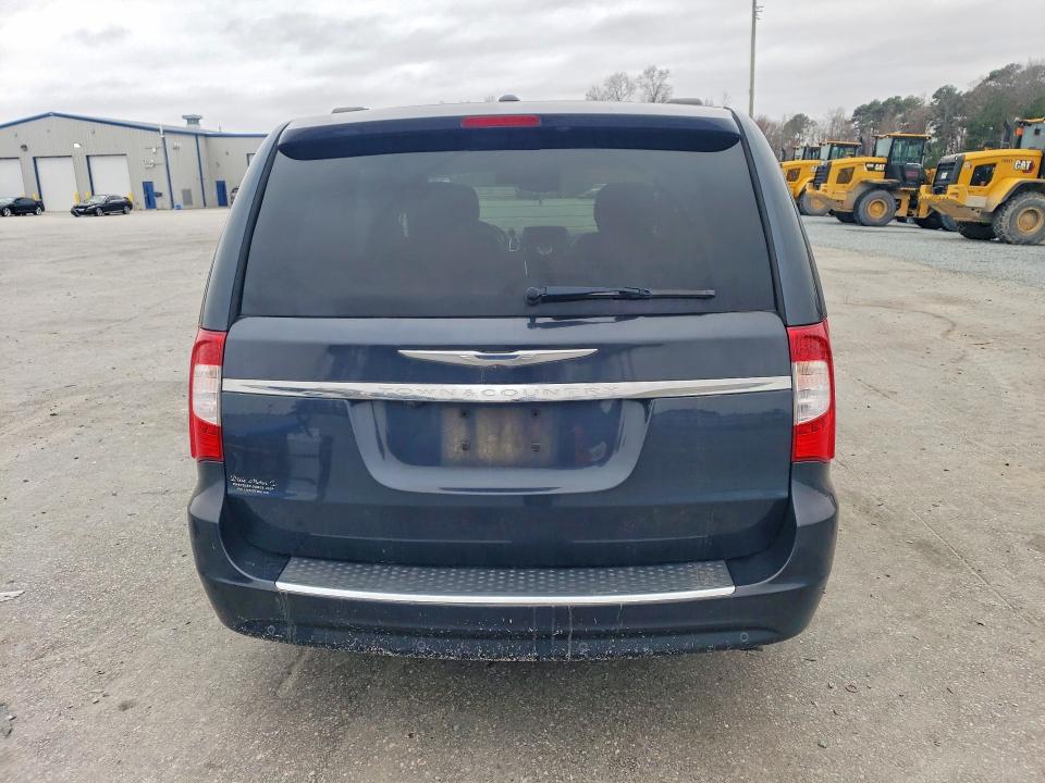 77761445 :رقم المزاد ، 2C4RC1BGXER257212 vin ، 2014 Chrysler Town & Country مزاد بيع
