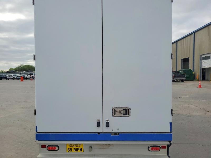 46996936 :رقم المزاد ، 1FDBW5Z80NKA01721 vin ، 2022 Ford Transit مزاد بيع