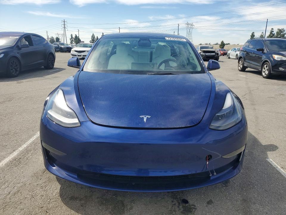 79104835 :رقم المزاد ، 5YJ3E1EA4MF096583 vin ، 2021 Tesla Model 3 مزاد بيع