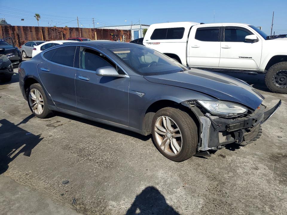 Aukcja sprzedaży 2013 Tesla Model S, vin: 5YJSA1CN9DFP15689, numer aukcji: 41997246
