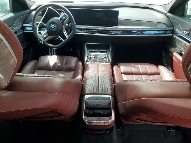 47551726 :رقم المزاد ، WBA33EJ09PCM55158 vin ، 2023 Bmw 760 مزاد بيع