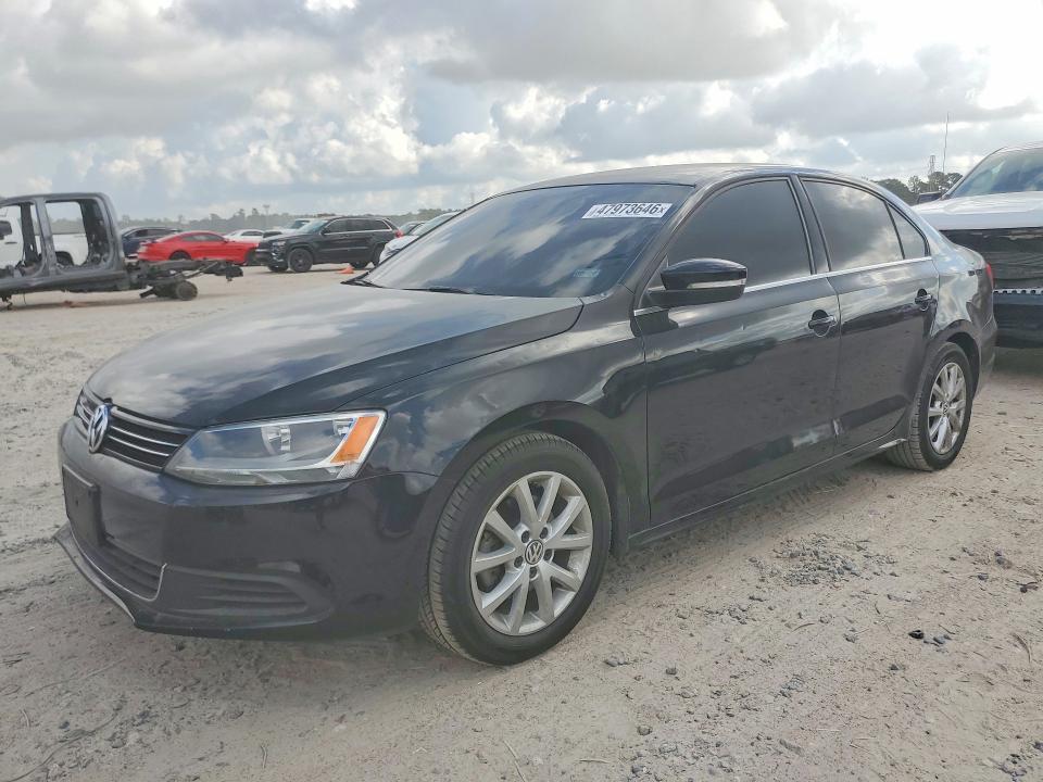 47973646 :رقم المزاد ، 3VWD17AJ5EM445480 vin ، 2014 Volkswagen Jetta مزاد بيع