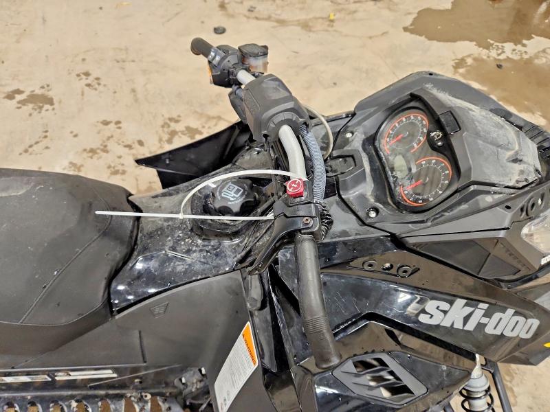 47249266 :رقم المزاد ، 2BPSBXHA1HV000591 vin ، 2017 Ski Doo Renegade Sport 600 A مزاد بيع