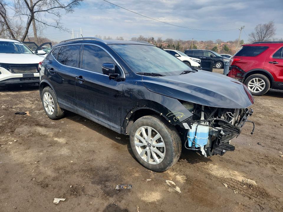 45512236 :رقم المزاد ، JN1BJ1CWXLW388872 vin ، 2020 Nissan Rogue Sport مزاد بيع