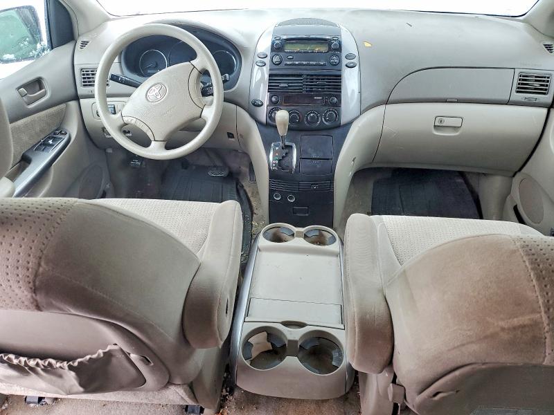 Aukcja sprzedaży 2010 Toyota Sienna, vin: 5TDKK4CC1AS299027, numer aukcji: 45963086