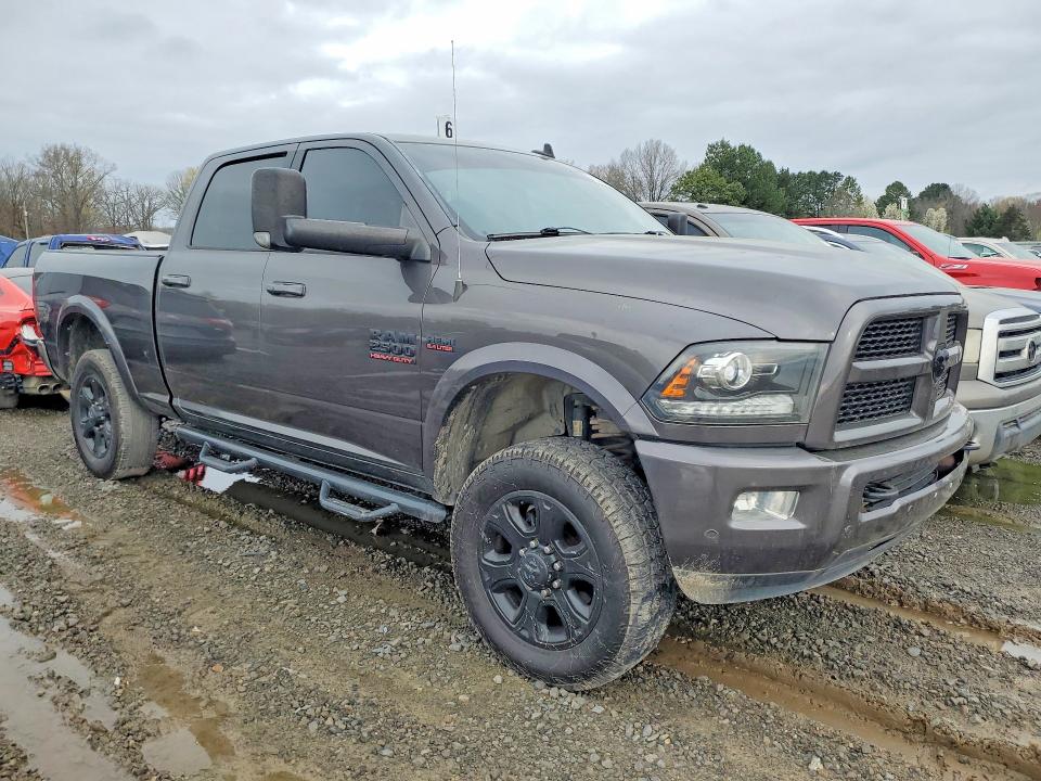 45478396 :رقم المزاد ، 3C6UR5FJ3GG199885 vin ، 2016 Ram 2500 مزاد بيع