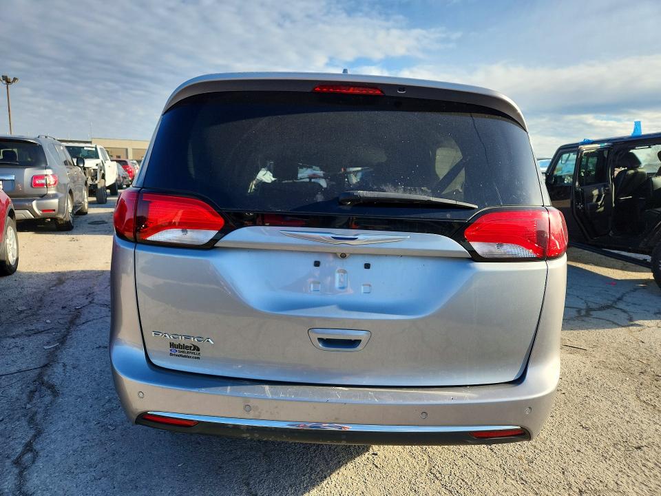 Продаж на аукціоні авто 2017 Chrysler Pacifica, vin: 2C4RC1BG7HR758918, номер лоту: 46689216