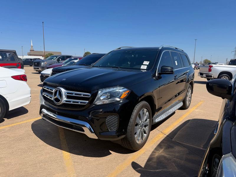 47941136 :رقم المزاد ، 4JGDF6EE9HA837080 vin ، 2017 Mercedes-benz Gls مزاد بيع