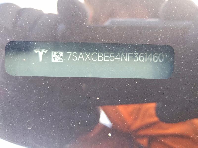 46017366 :رقم المزاد ، 7SAXCBE54NF361460 vin ، 2022 Tesla Model X مزاد بيع