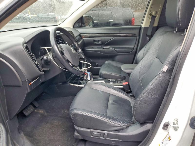 Продаж на аукціоні авто 2018 Mitsubishi Outlander, vin: JA4AZ3A34JZ011675, номер лоту: 46087356