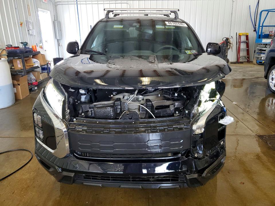 48102446 :رقم المزاد ، JA4ARUAU5SU009415 vin ، 2025 Mitsubishi Outlander Sport مزاد بيع