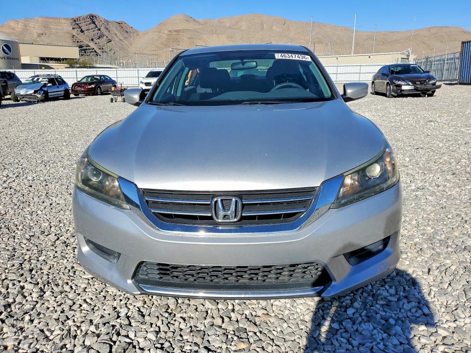 2015 Honda Accord მანქანა იყიდება აუქციონზე, vin: 1HGCR2F39FA195682, აუქციონის ნომერი: 46347436