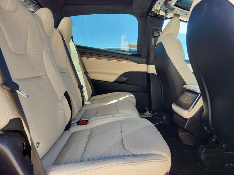 Продаж на аукціоні авто 2022 Tesla Model X, vin: 7SAXCAE5XNF357312, номер лоту: 46725276