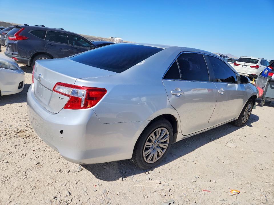 41666296 :رقم المزاد ، 4T4BF1FK4DR277367 vin ، 2013 Toyota Camry مزاد بيع