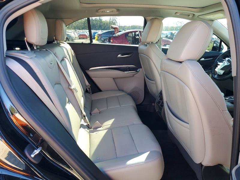 45695786 :رقم المزاد ، 1GYAZAR48PF105201 vin ، 2023 Cadillac Xt4 مزاد بيع
