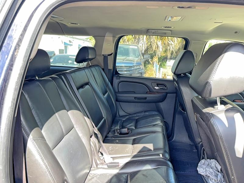 Продаж на аукціоні авто 2007 Chevrolet Suburban, vin: 1GNFK16377J321296, номер лоту: 42077846