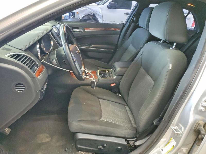 46208506 :رقم المزاد ، 2C3CCAAG7CH192673 vin ، 2012 Chrysler 300 مزاد بيع