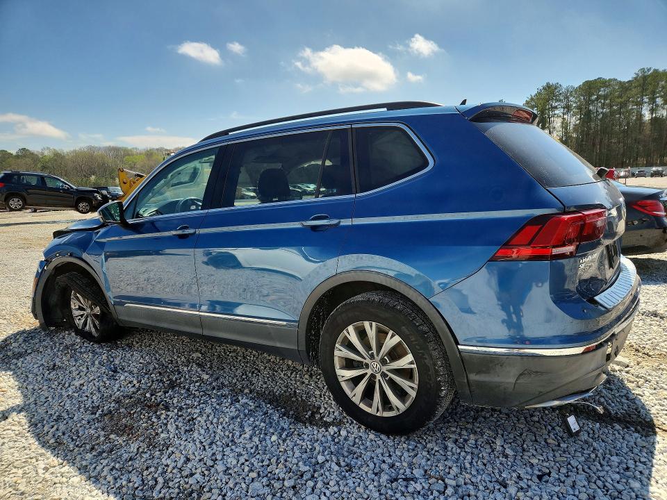 2018 Volkswagen Tiguan მანქანა იყიდება აუქციონზე, vin: 3VV3B7AX8JM000923, აუქციონის ნომერი: 41664126