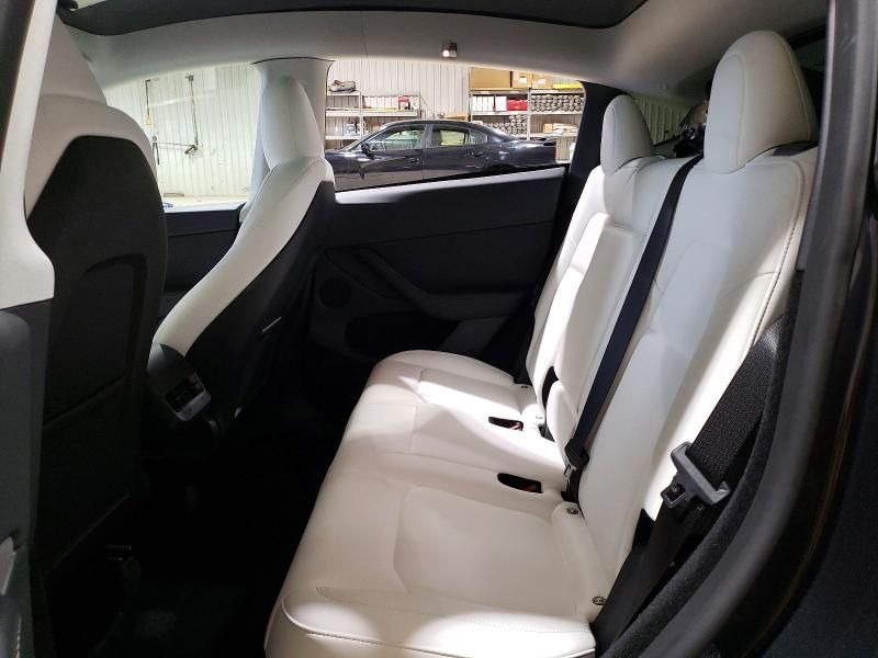 2024 Tesla Model Y მანქანა იყიდება აუქციონზე, vin: 7SAYGDEDXRF041190, აუქციონის ნომერი: 47000566