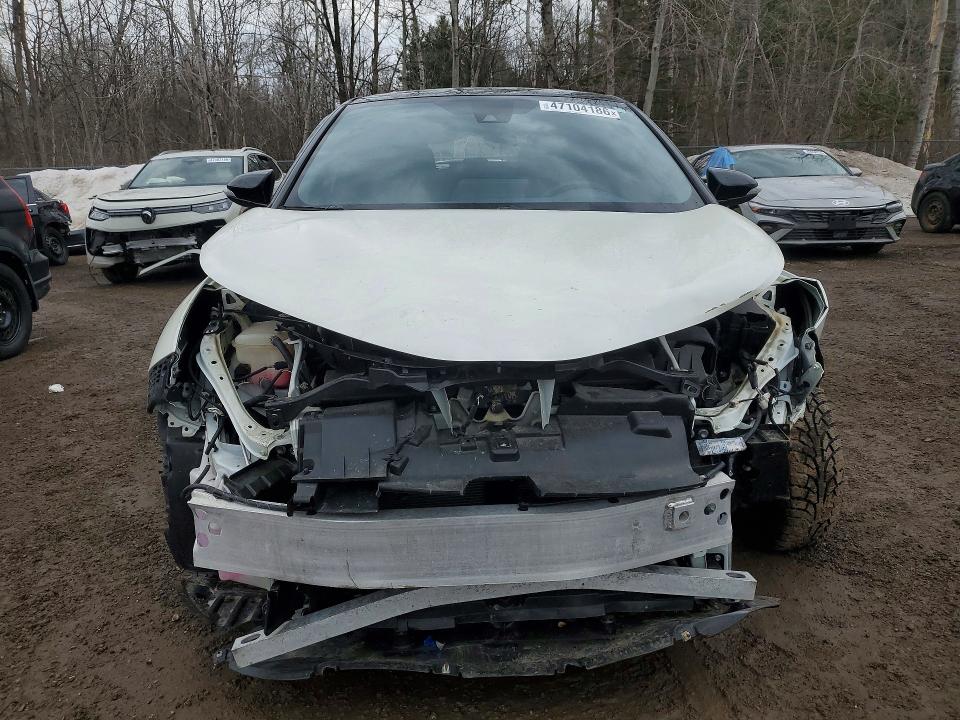 2020 Toyota C-hr მანქანა იყიდება აუქციონზე, vin: JTNKHMBX9L1083490, აუქციონის ნომერი: 47104186
