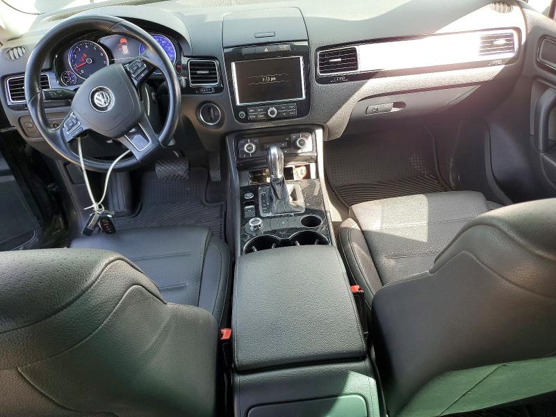 46917066 :رقم المزاد ، WVGEF9BP2ED010687 vin ، 2014 Volkswagen Touareg مزاد بيع