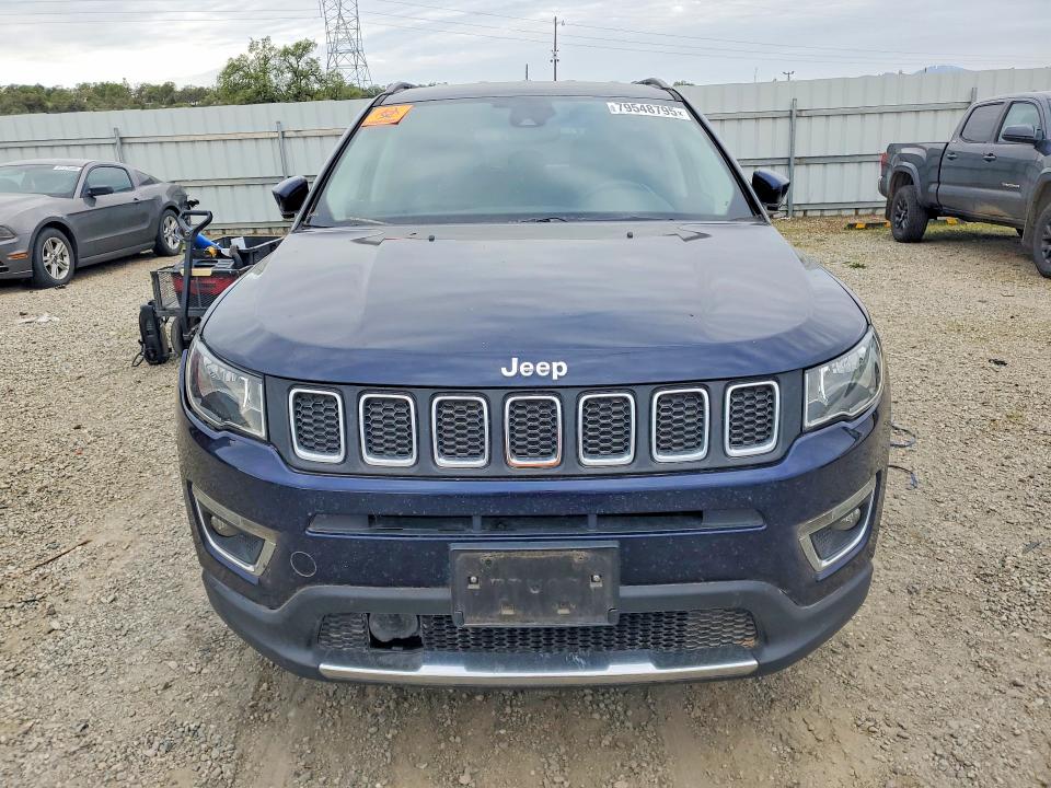 79548795 :رقم المزاد ، 3C4NJDCB5MT542792 vin ، 2021 Jeep Compass مزاد بيع