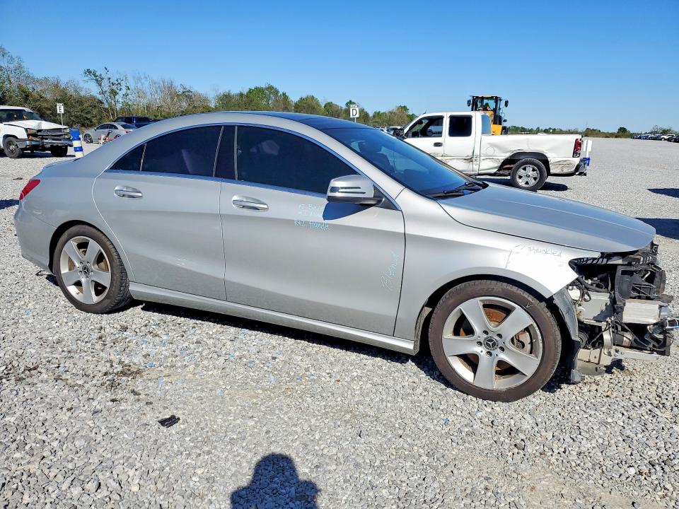 Продажа на аукционе авто 2018 Mercedes-benz Cla, vin: WDDSJ4EB4JN557477, номер лота: 45790366