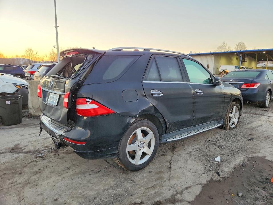 Продажа на аукционе авто 2015 Mercedes-benz Ml, vin: 4JGDA5GBXFA545012, номер лота: 42041286