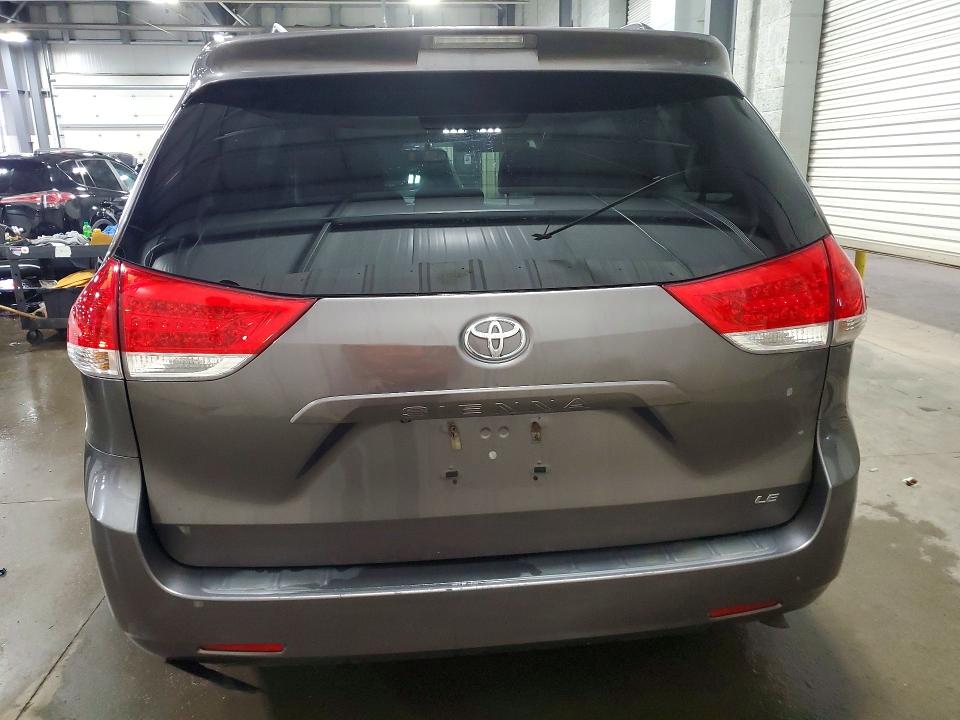 Продажа на аукционе авто 2013 Toyota Sienna, vin: 5TDKK3DC8DS392494, номер лота: 45510696
