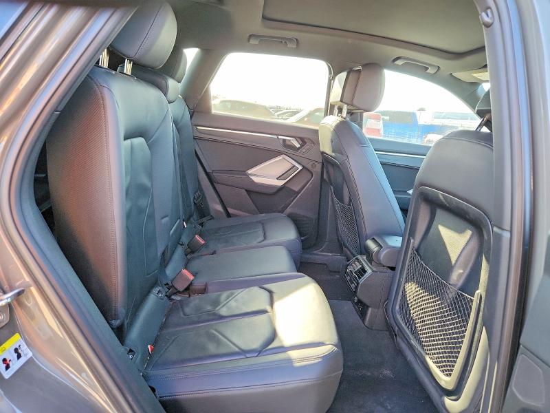 47452986 :رقم المزاد ، WA1DECF35R1043014 vin ، 2024 Audi Q3 مزاد بيع