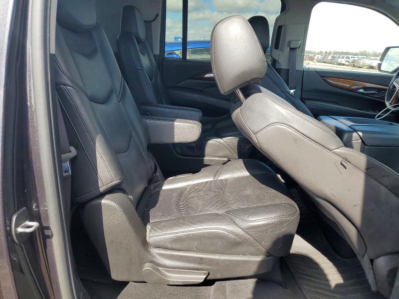 46161716 :رقم المزاد ، 1GYS4JKJXGR410751 vin ، 2016 Cadillac Escalade مزاد بيع