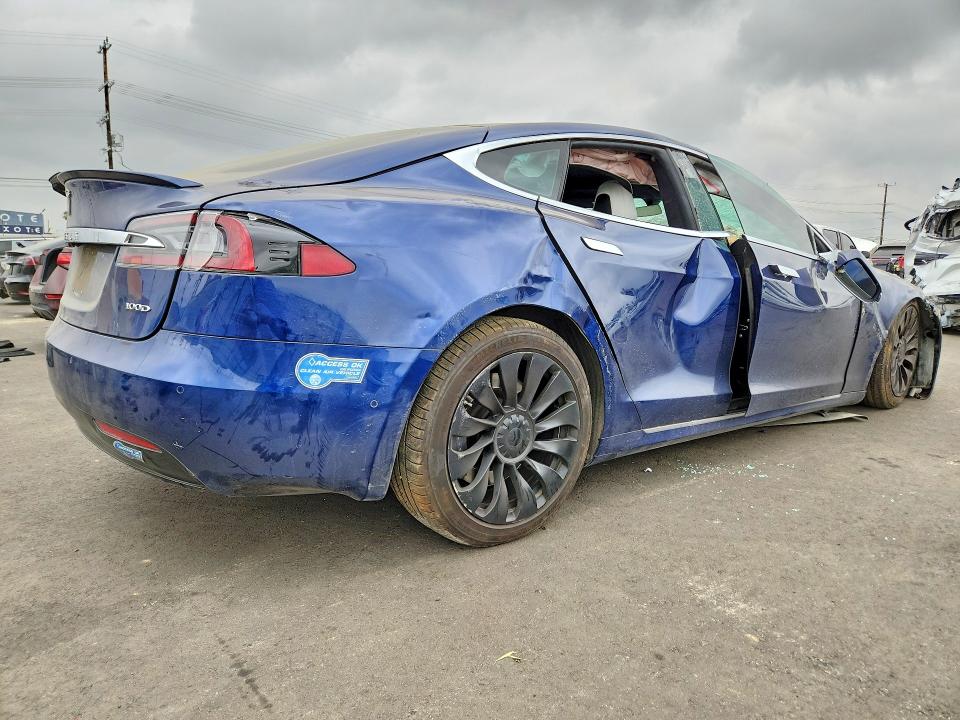2018 Tesla Model S მანქანა იყიდება აუქციონზე, vin: 5YJSA1E22JF248386, აუქციონის ნომერი: 48337216