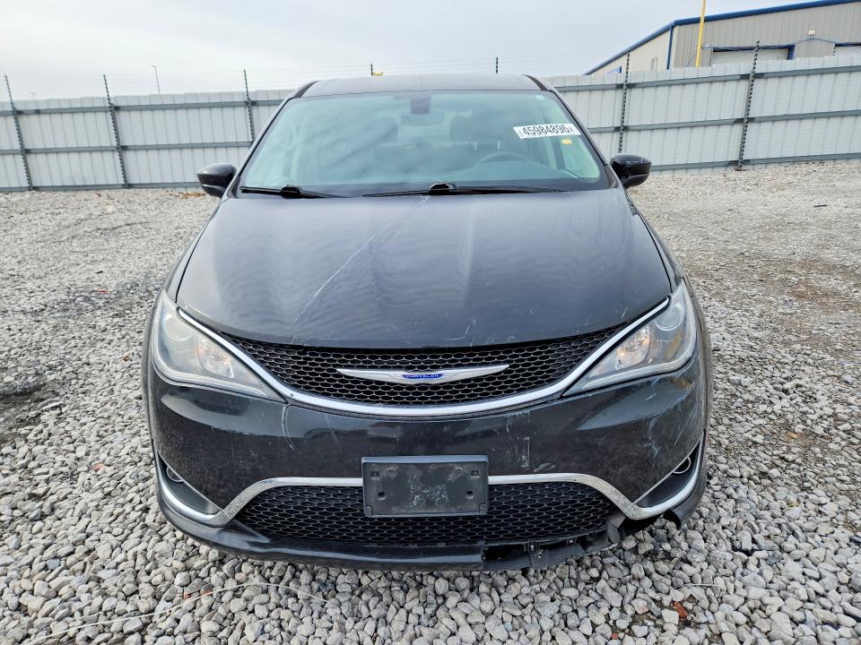 45984896 :رقم المزاد ، 2C4RC1FG9KR505598 vin ، 2019 Chrysler Pacifica مزاد بيع