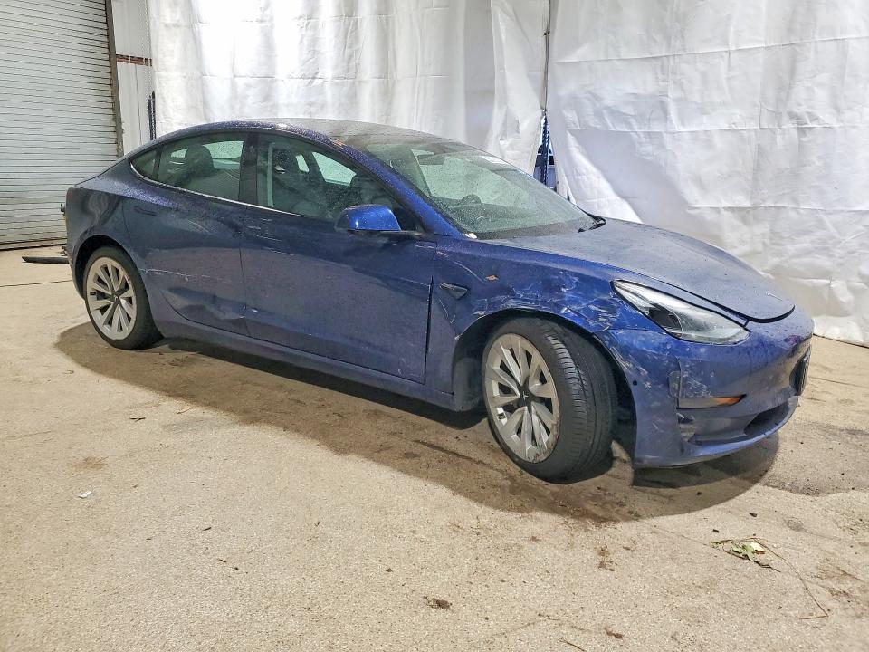 2022 Tesla Model 3 მანქანა იყიდება აუქციონზე, vin: 5YJ3E1EA0NF189005, აუქციონის ნომერი: 47600066