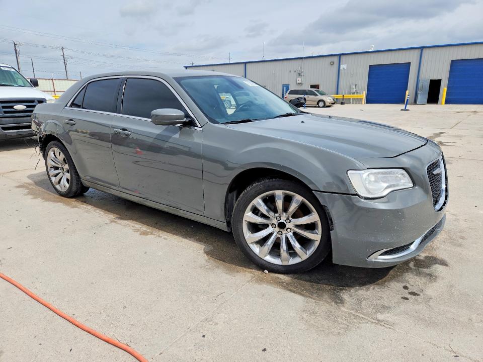 2019 Chrysler 300 მანქანა იყიდება აუქციონზე, vin: 2C3CCAAG2KH548932, აუქციონის ნომერი: 79591905