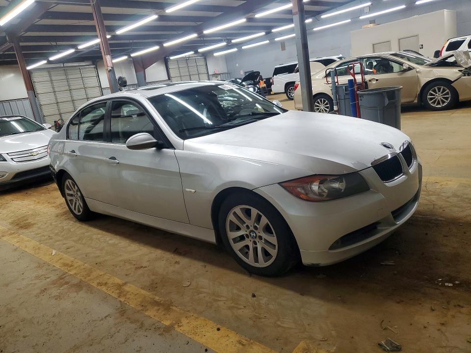45761806 :رقم المزاد ، WBAVB135X6KX63408 vin ، 2006 Bmw 325 مزاد بيع