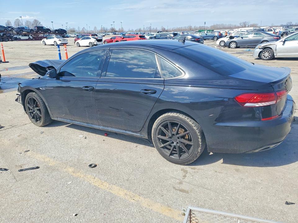 41660676 :رقم المزاد ، 1VWMA7A33LC013101 vin ، 2020 Volkswagen Passat مزاد بيع