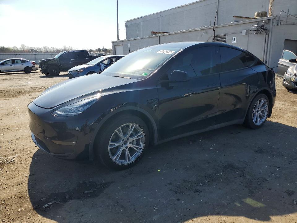 2022 Tesla Model Y მანქანა იყიდება აუქციონზე, vin: 7SAYGAEE3NF378947, აუქციონის ნომერი: 48161646