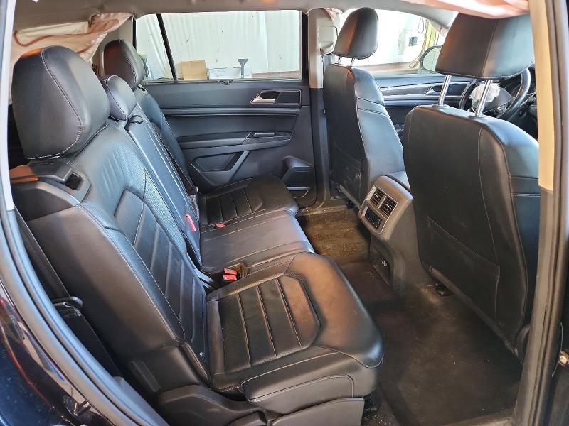 41692516 :رقم المزاد ، 1V2MR2CAXJC511317 vin ، 2018 Volkswagen Atlas مزاد بيع
