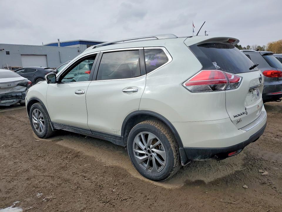 45747816 :رقم المزاد ، 5N1AT2MV9FC904557 vin ، 2015 Nissan Rogue مزاد بيع